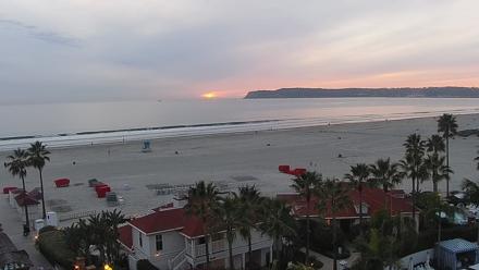 Hotel Del Coronado North Roaming Live Cam - Jan 28, 2026, 5:18pm PST