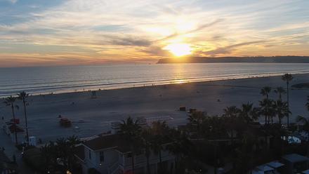 Hotel Del Coronado North Roaming Live Cam - Feb 23, 2026, 5:32pm PST