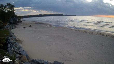 Sunset Bay Lake Erie New York Live Webcam - Oct 7, 2026, 7:04pm EDT