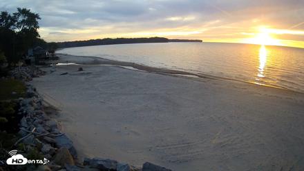 Sunset Bay Lake Erie New York Live Webcam - Sep 26, 2026, 6:57pm EDT