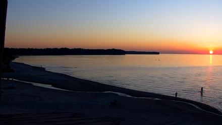 Sunset Bay Lake Erie New York Live Webcam - Oct 4, 2025, 6:49pm EDT