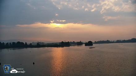 Pennsylvania Snow Geese Live Webcam - Jul 28, 2026, 6:55am EDT