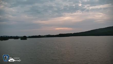 Pennsylvania Snow Geese Live Webcam - Jun 10, 2026, 5:21am EDT