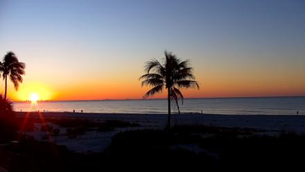 Sanibel Island Florida Live Beach Webcam - Feb 6, 2026, 7:13am EST