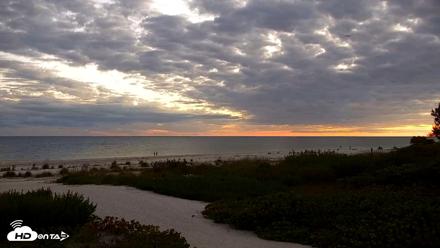 Sanibel Island Florida Live Beach Webcam - Oct 23, 2026, 7:07pm EDT
