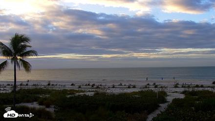 Sanibel Island Florida Live Beach Webcam - Oct 18, 2026, 7:52am EDT