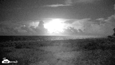 Sanibel Island Florida Live Beach Webcam - Aug 27, 2026, 3:13am EDT