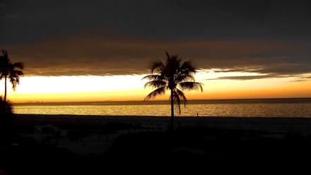 Sanibel Island Florida Live Beach Webcam - Feb 5, 2026, 6:55am EST