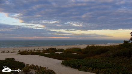 Sanibel Island Florida Live Beach Webcam - Apr 24, 2026, 7:18am EDT