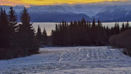 Inspiration Ridge - Homer Alaska Live Webcam - Nov 12, 2025, 8:15am AKST
