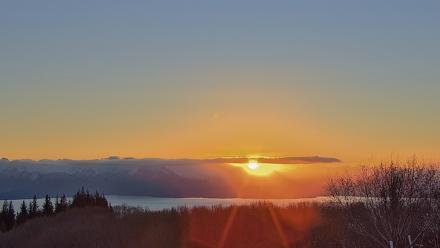 Inspiration Ridge - Homer Alaska Live Webcam - Dec 12, 2025, 10:20am AKST