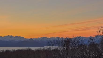 Inspiration Ridge - Homer Alaska Live Webcam - Dec 25, 2025, 10:02am AKST