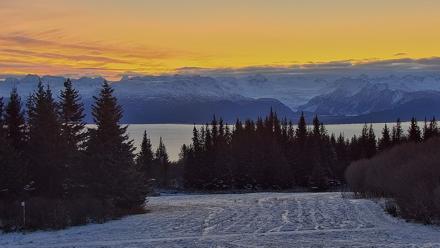 Inspiration Ridge - Homer Alaska Live Webcam - Nov 12, 2025, 8:20am AKST