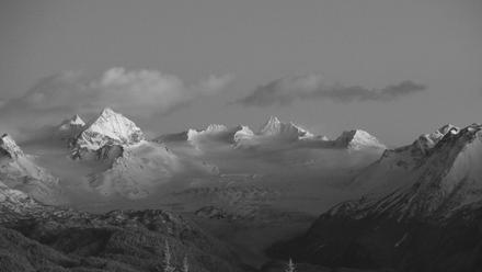 Inspiration Ridge - Homer Alaska Live Webcam - Dec 12, 2025, 5:18pm AKST