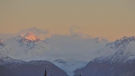Inspiration Ridge - Homer Alaska Live Webcam - Dec 24, 2025, 3:51pm AKST