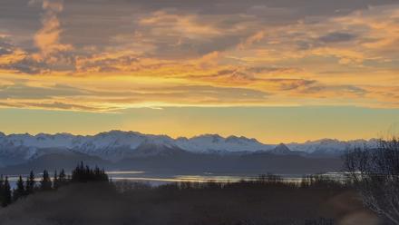 Inspiration Ridge - Homer Alaska Live Webcam - Jan 18, 2026, 9:58am AKST