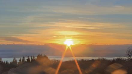 Inspiration Ridge - Homer Alaska Live Webcam - Jan 19, 2026, 10:07am AKST