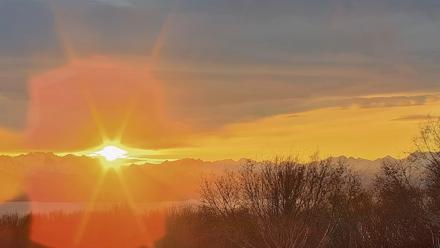 Inspiration Ridge - Homer Alaska Live Webcam - Jan 1, 2026, 12:24pm AKST