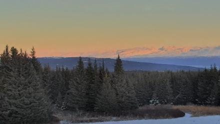 Inspiration Ridge - Homer Alaska Live Webcam - Nov 19, 2025, 4:04pm AKST