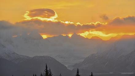 Inspiration Ridge - Homer Alaska Live Webcam - Feb 15, 2026, 8:59am AKST