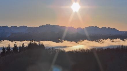 Inspiration Ridge - Homer Alaska Live Webcam - Nov 9, 2025, 9:50am AKST