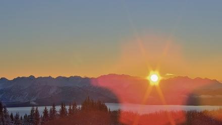 Inspiration Ridge - Homer Alaska Live Webcam - Nov 23, 2025, 9:46am AKST