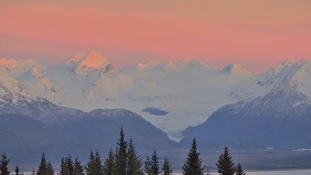 Inspiration Ridge - Homer Alaska Live Webcam - Oct 26, 2025, 6:25pm AKDT