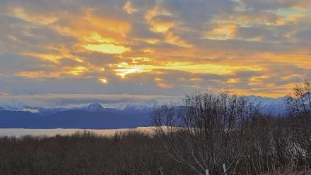Inspiration Ridge - Homer Alaska Live Webcam - Dec 5, 2025, 10:32am AKST