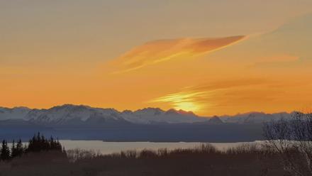 Inspiration Ridge - Homer Alaska Live Webcam - Dec 25, 2025, 10:22am AKST