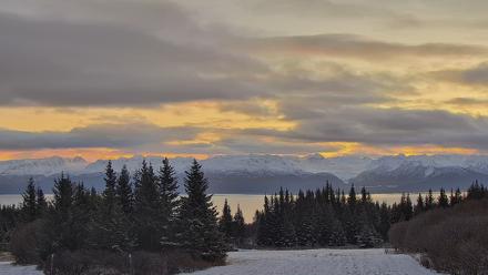Inspiration Ridge - Homer Alaska Live Webcam - Nov 18, 2025, 9:18am AKST