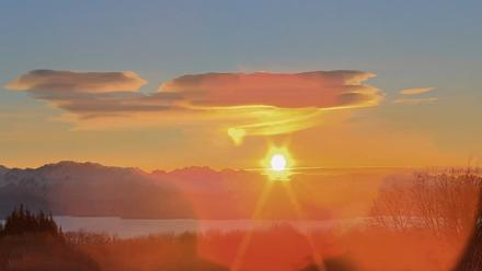 Inspiration Ridge - Homer Alaska Live Webcam - Jan 2, 2026, 3:07pm AKST