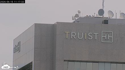 Richmond Virginia Peregrine Falcon Live Cam - Jun 16, 2026, 11:19am EDT