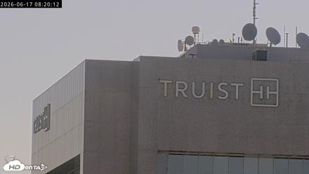 Richmond Virginia Peregrine Falcon Live Cam - Jun 17, 2026, 8:22am EDT