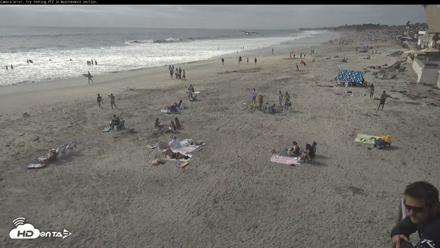 Del Mar Beach South Roaming Live Webcam - Jun 17, 2026, 4:14pm PDT