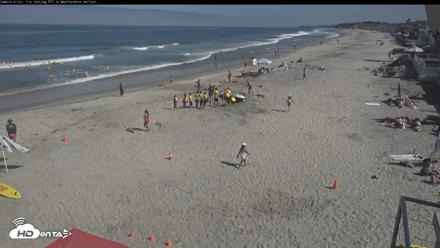 Del Mar Beach South Roaming Live Webcam - Jun 26, 2026, 9:34am PDT