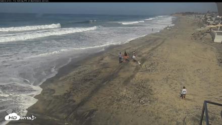 Del Mar Beach South Roaming Live Webcam - Sep 29, 2026, 12:12pm PDT