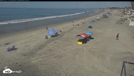 Del Mar Beach South Roaming Live Webcam - Oct 5, 2026, 12:50pm PDT