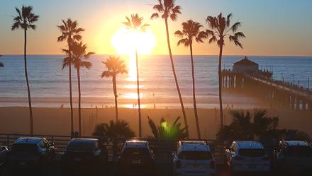 Manhattan Beach Pier South Live Webcam - Jan 13, 2026, 4:56pm PST