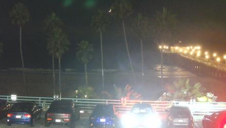 Manhattan Beach Pier South Live Webcam - Sep 24, 2025, 7:43pm PDT