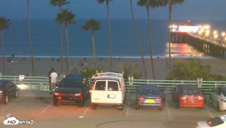 Manhattan Beach Pier South Live Webcam - Jul 11, 2026, 8:36pm PDT