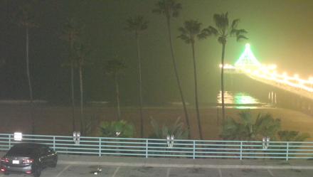 Manhattan Beach Pier South Live Webcam - Dec 13, 2025, 4:19am PST