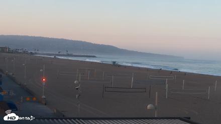 Hermosa Beach South Live Surf Cam - Aug 30, 2026, 6:47am PDT