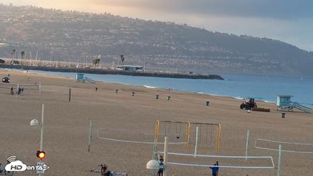 Hermosa Beach South Live Surf Cam - Sep 22, 2026, 7:13am PDT