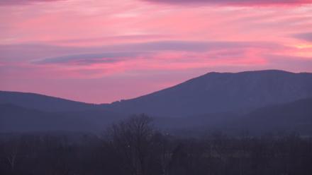 Shenandoah National Park Mountains Live Cam - Dec 10, 2025, 7:42am EST