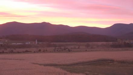 Shenandoah National Park Mountains Live Cam - Nov 11, 2025, 6:52am EST