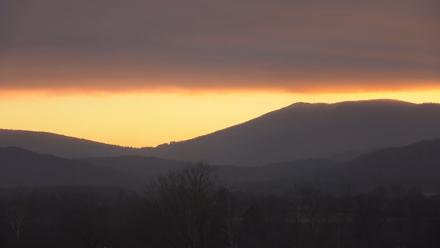 Shenandoah National Park Mountains Live Cam - Dec 3, 2025, 7:25am EST