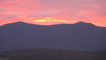 Shenandoah National Park Mountains Live Cam - Dec 1, 2025, 7:42am EST