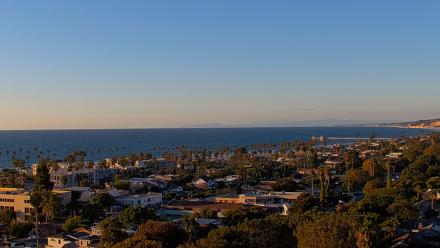 La Jolla Shores Overlook Live Webcam - Oct 15, 2025, 5:43pm PDT