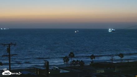 El Porto Overlook Live Surf Camera - Sep 21, 2026, 7:24pm PDT