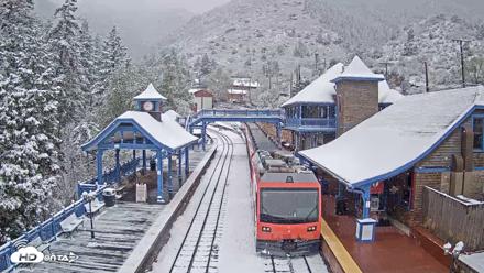 Pikes Peak COG Railway Live Webcam - May 6, 2026, 8:43am MDT